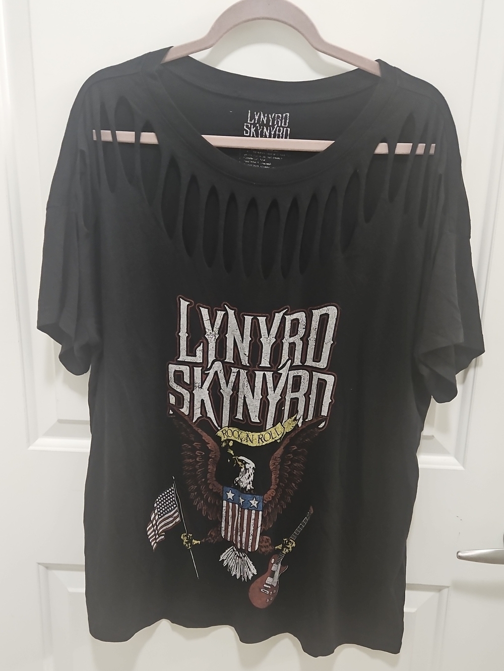 Torrid Lynyrd Skynyrd Graphic Tee Slashed Neck Cutout Black Rock Band T-Shirt